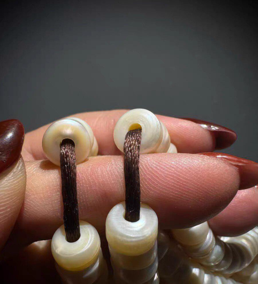 Source-Described Tibetan Old Pearl Prayer Beads, 8.5 mm