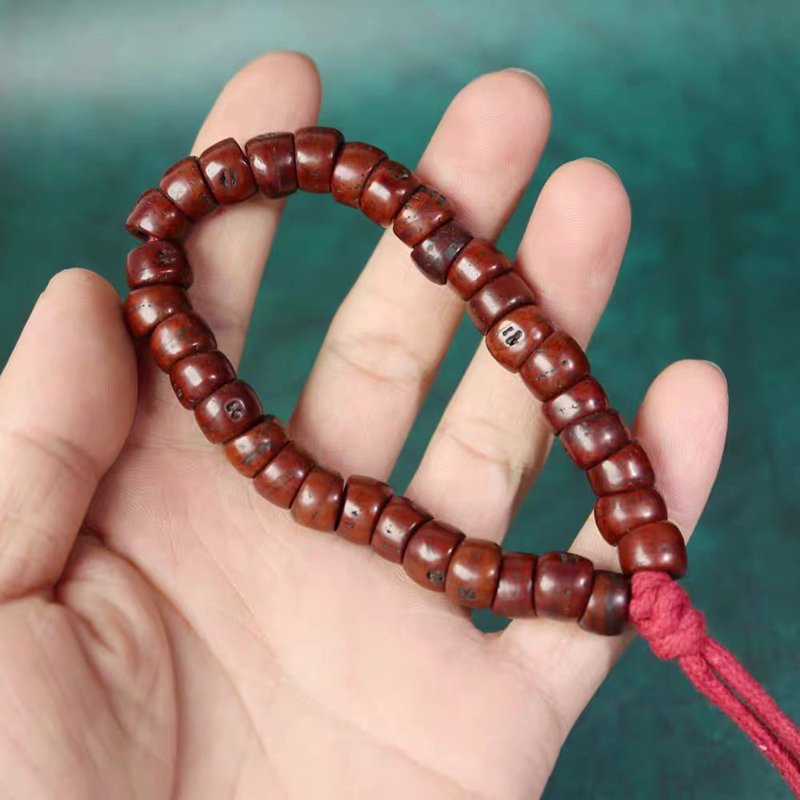 Old Tibetan Bodhi Seed Wrist Mala