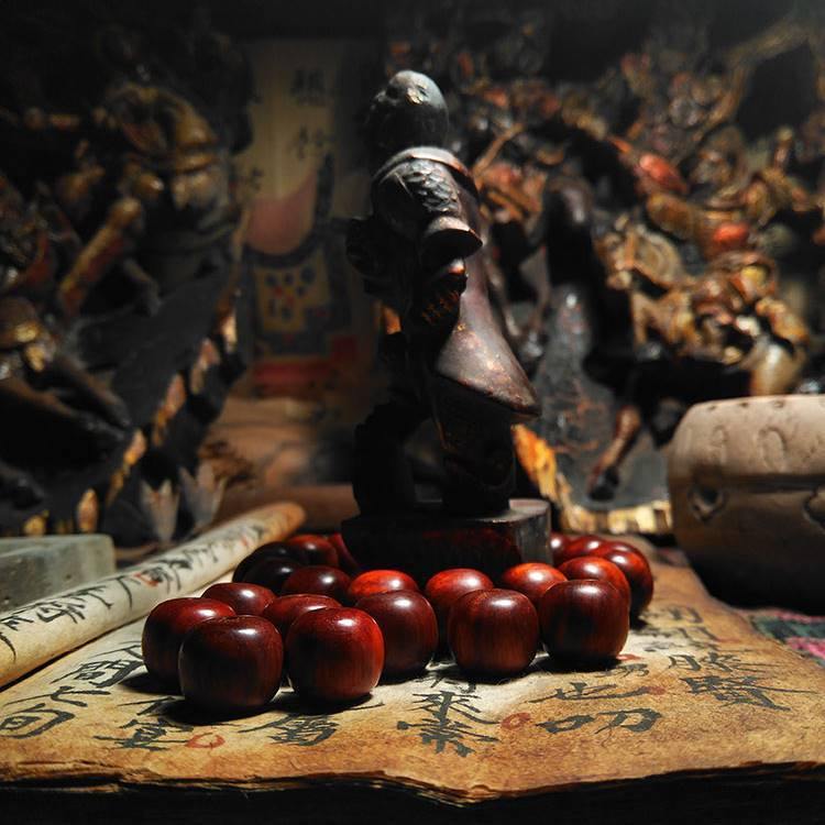 Red Sandalwood Wrist Mala