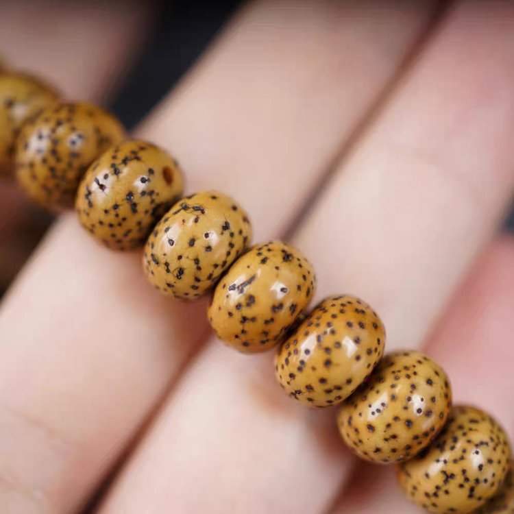 Antique Tibetan Star Moon Bodhi Seed Japa Mala