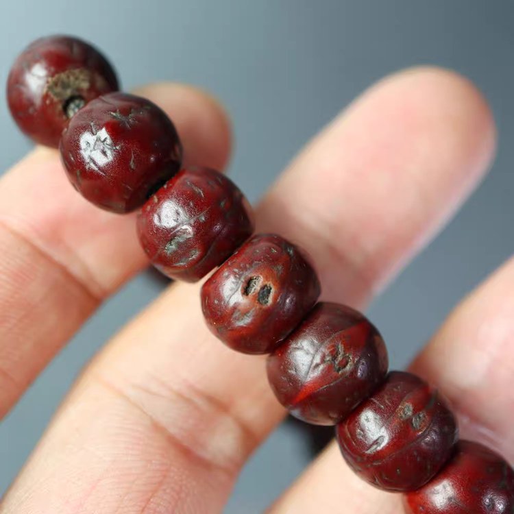 Old Tibetan Bodhi Seed Wrist Mala