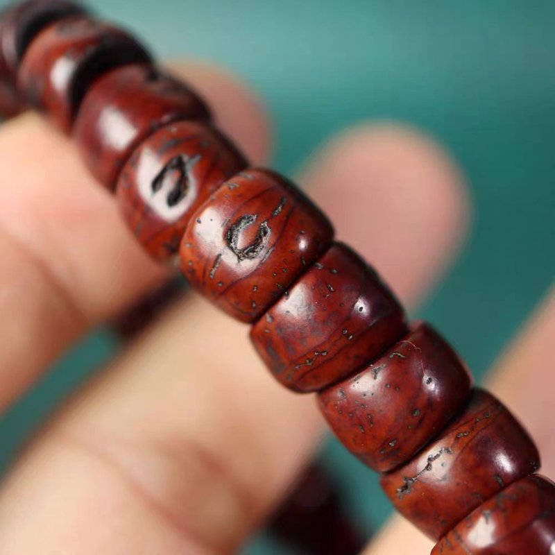 Old Tibetan Bodhi Seed Wrist Mala