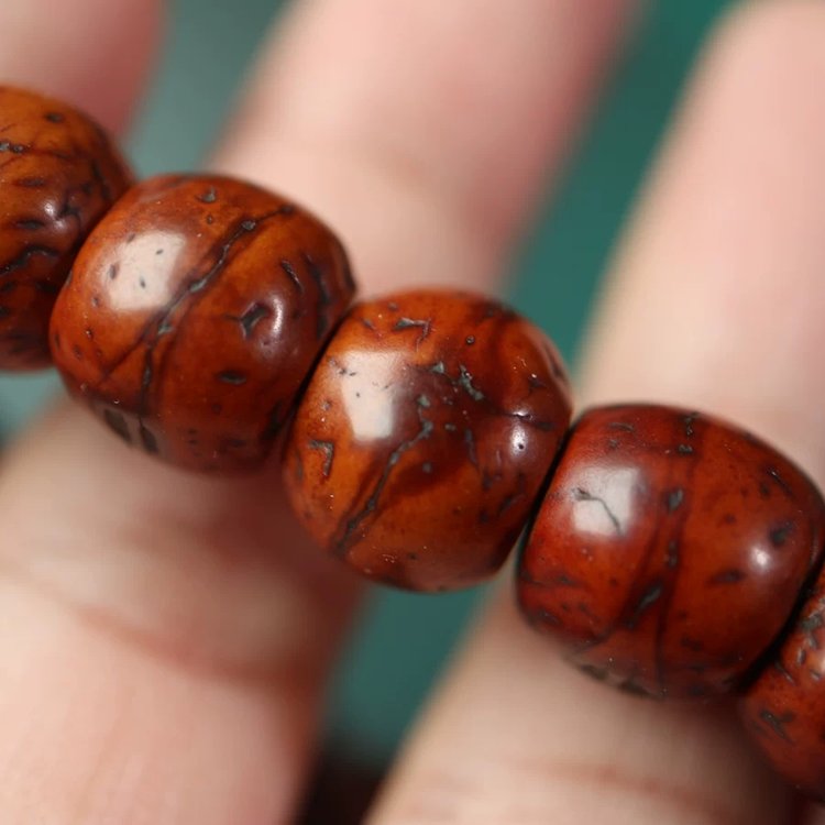 Old Tibetan Bodhi Seed Wrist Mala