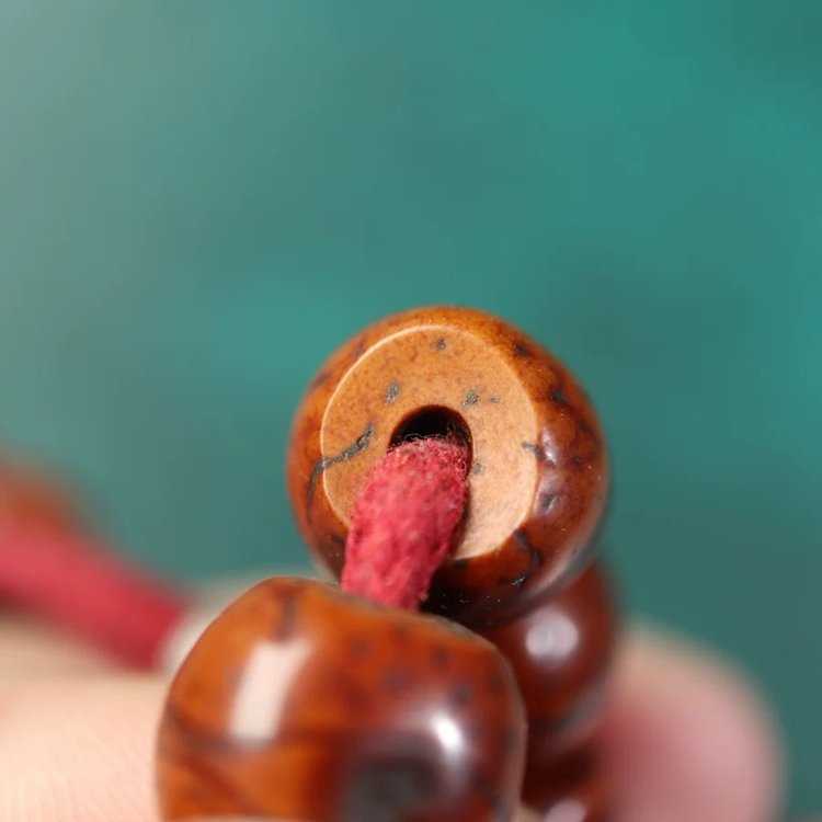 Old Tibetan Bodhi Seed Wrist Mala