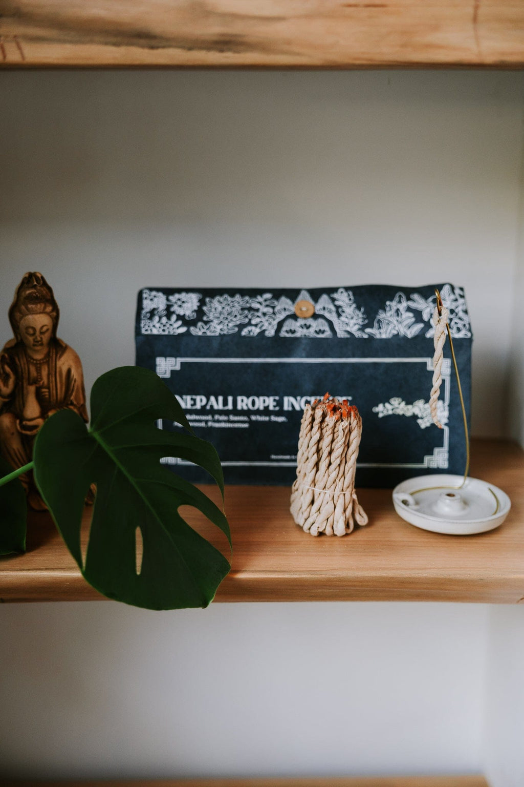 Five Sacred Scents - Nepali Rope Incense Set