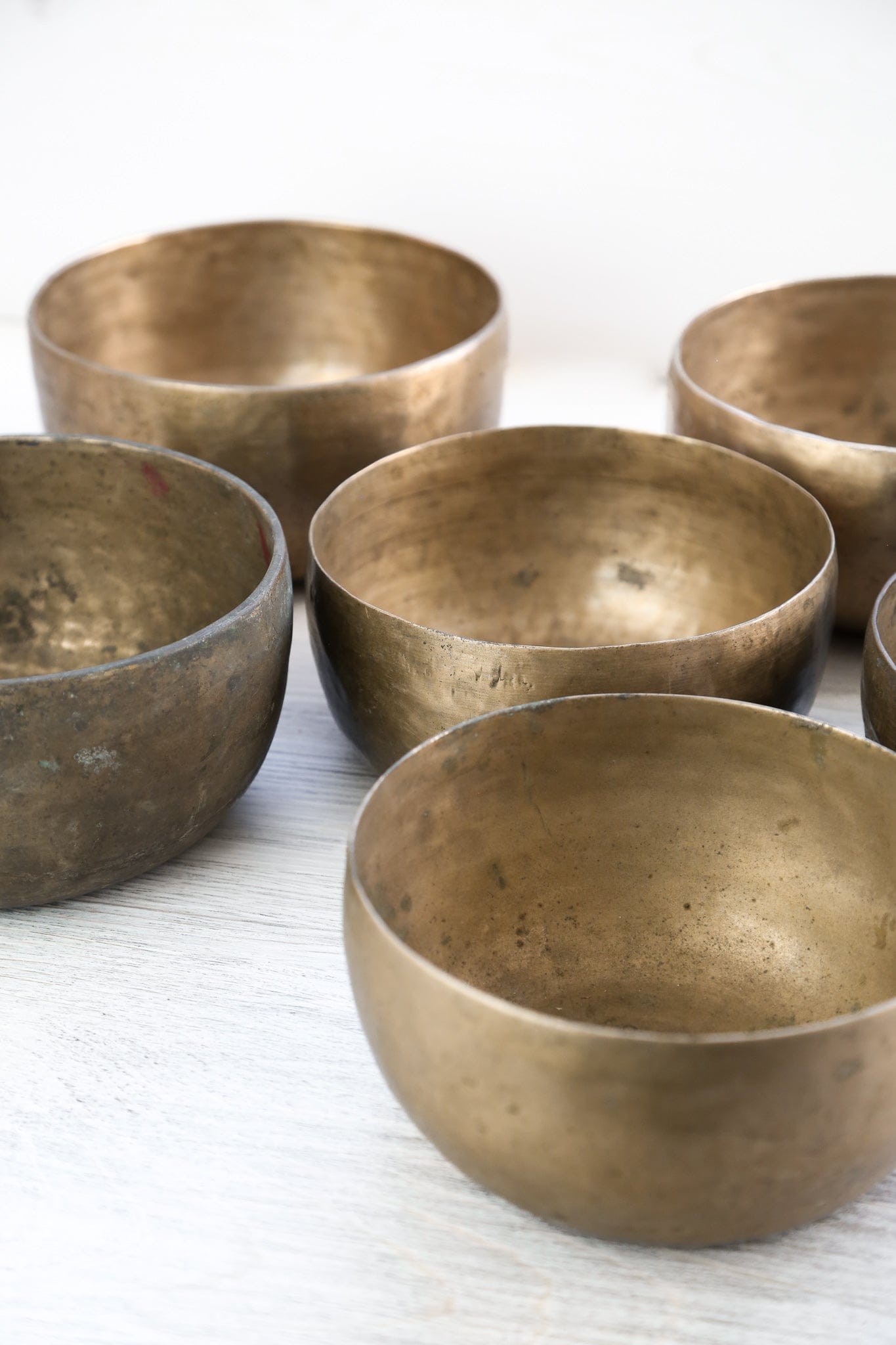 Antique Seven Chakra Singing Bowl Set - Energy & Transformation