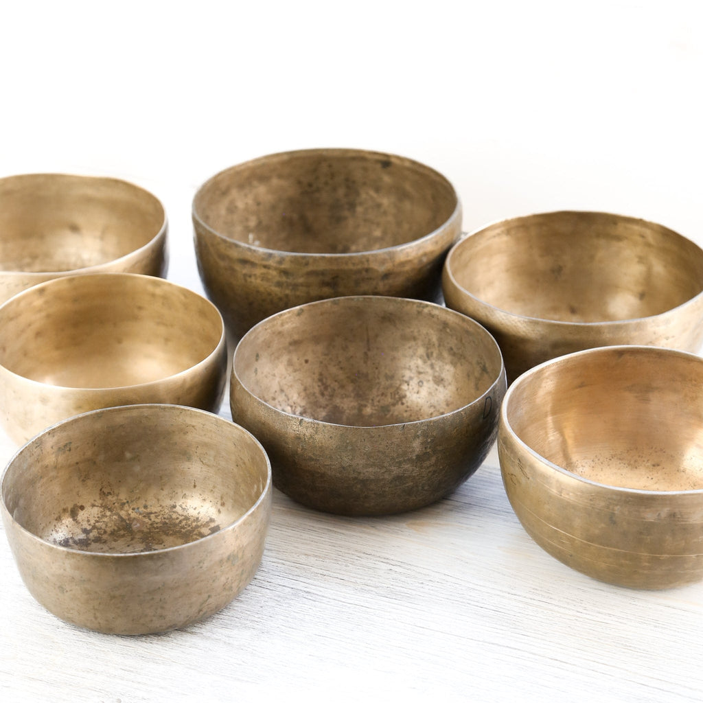 Antique Seven Chakra Singing Bowl Set - Healing & Harmony