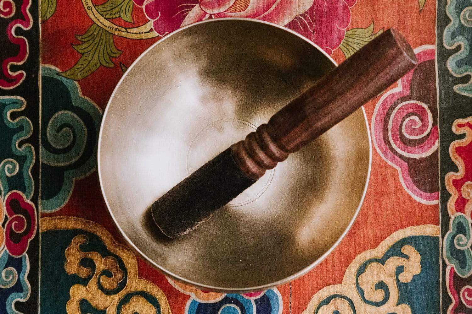Chakra Clearing Tibetan Singing Bowl Masterpiece