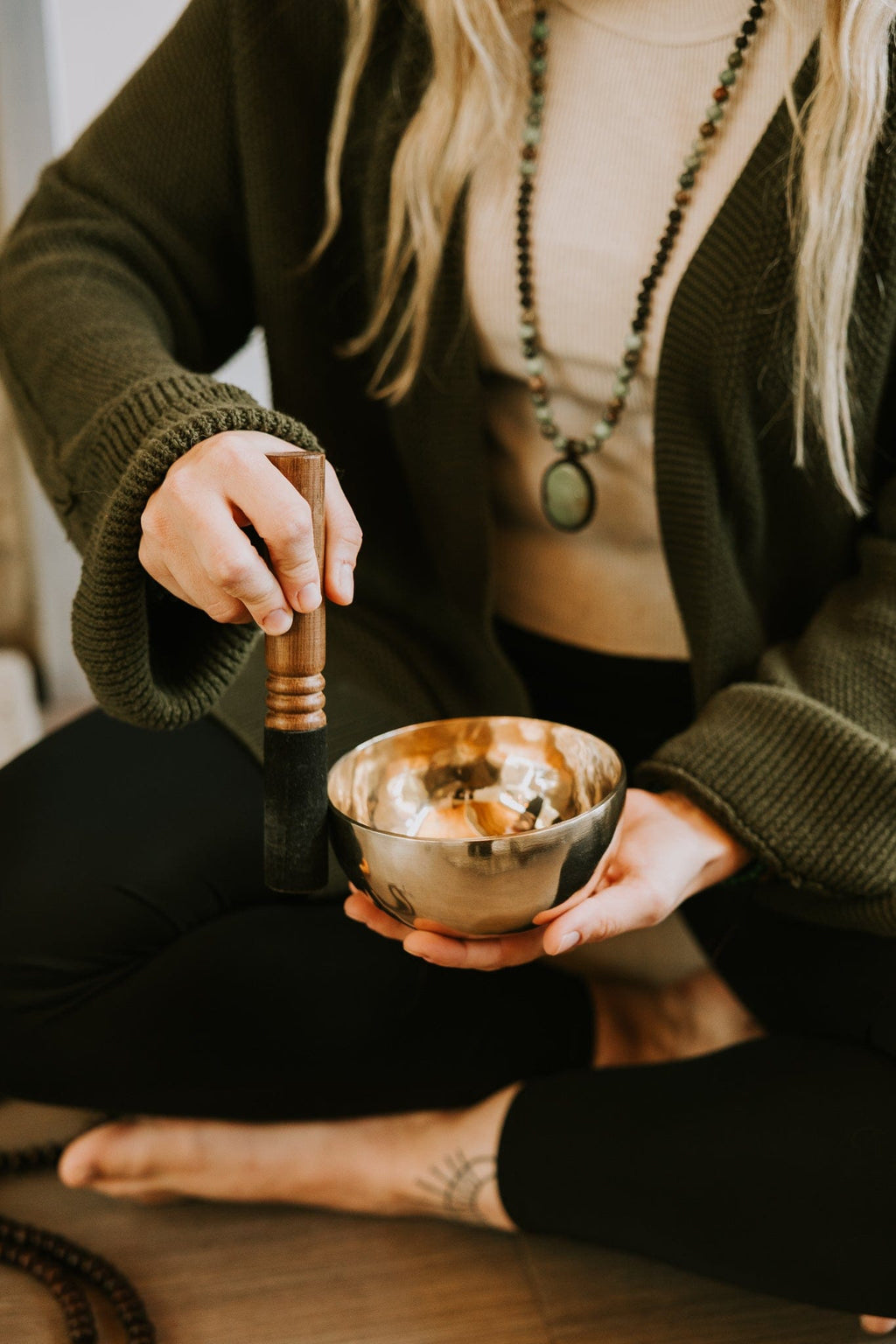 DharmaShop Tibetan Singing Bowl Set