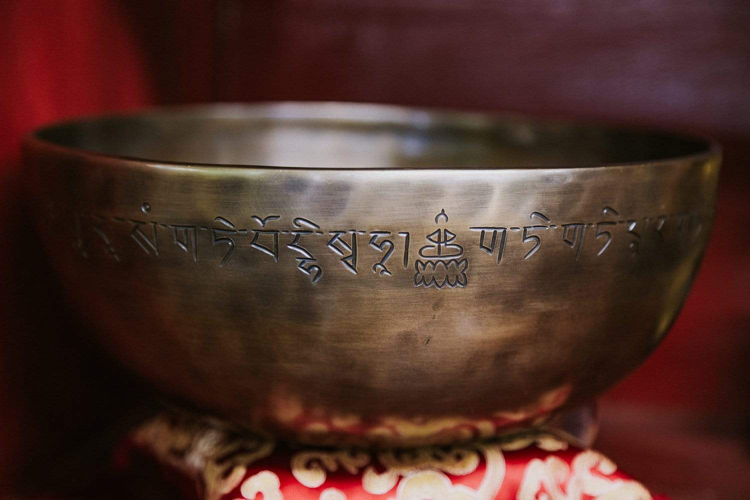 Heart Sutra Singing Bowl