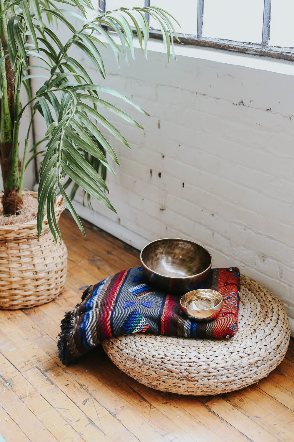 DharmaShop Tibetan Singing Bowl Set